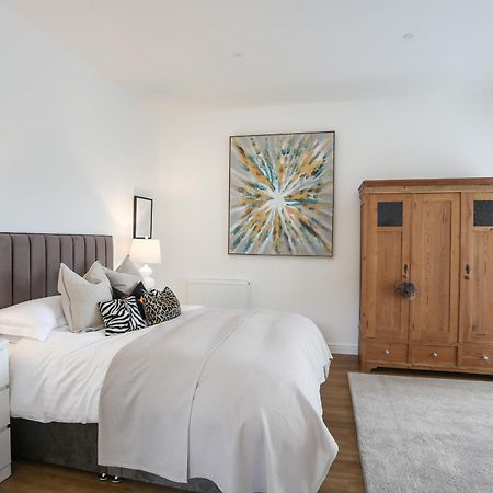 Oakwood Stables Villa Conwy Dış mekan fotoğraf