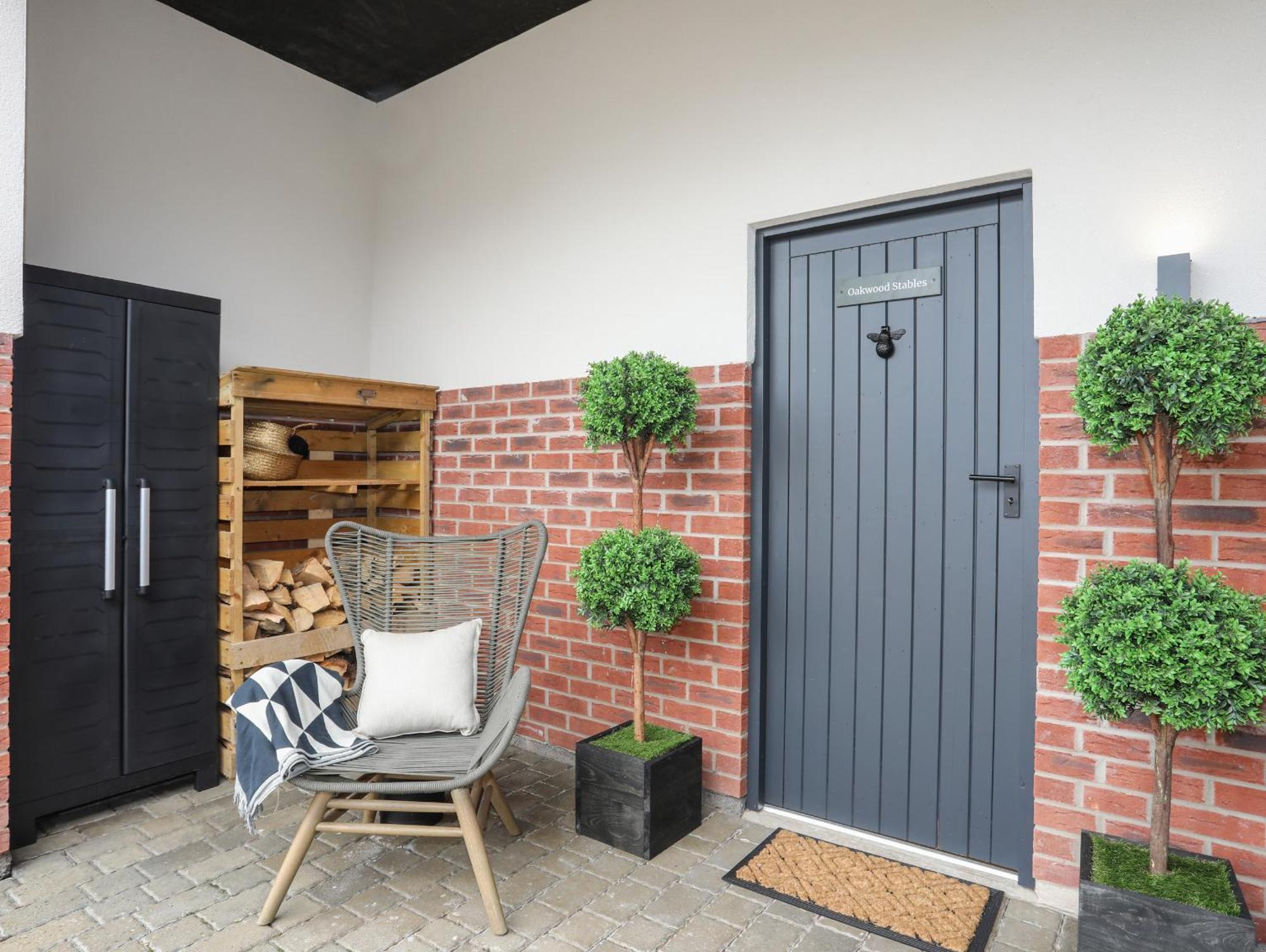 Oakwood Stables Villa Conwy Dış mekan fotoğraf